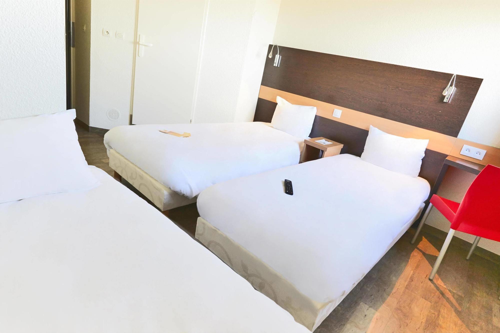 Hotelf1 Nemours Ngoại thất bức ảnh